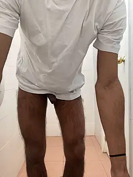 Lucascacaca online show from 12-17-24, 02:22