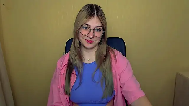 Luna Lush  online show from 10-07-25, 09:54