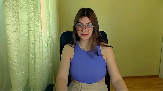 Luna Lush  online show from 06-25-26, 08:19