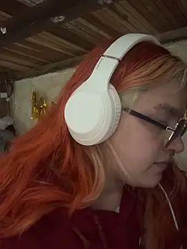 SophiaWeestt99 online show from 05-26-26, 02:31
