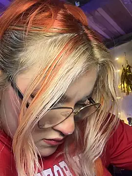SophiaWeestt99 online show from 04-23-26, 04:41