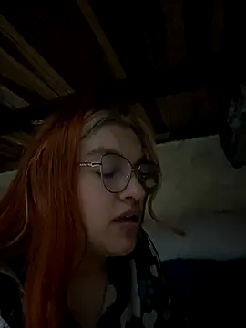 Snapshot of SophiaWeestt99 chatting on 09-23-25, 02:40 SophiaWeestt99 online show from 09-23-25, 02:40