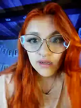 Snapshot of SophiaWeestt99 chatting on 03-16-25, 02:21 SophiaWeestt99 online show from 03-16-25, 02:21