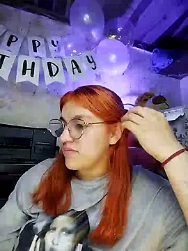 Snapshot of SophiaWeestt99 chatting on 03-11-25, 07:46 SophiaWeestt99 online show from 03-11-25, 07:46