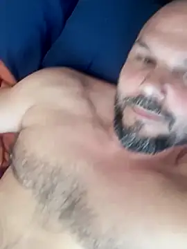 Javierchico online show from 05-08-26, 10:52