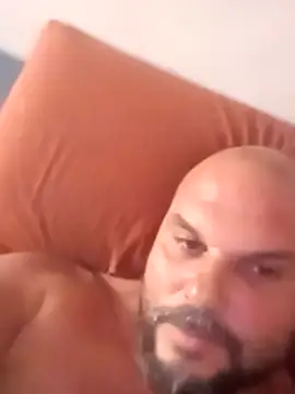 Snapshot of Javierchico chatting on 07-19-26, 09:17 Javierchico online show from 07-19-26, 09:17