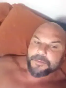 Snapshot of Javierchico chatting on 06-26-26, 04:51 Javierchico online show from 06-26-26, 04:51