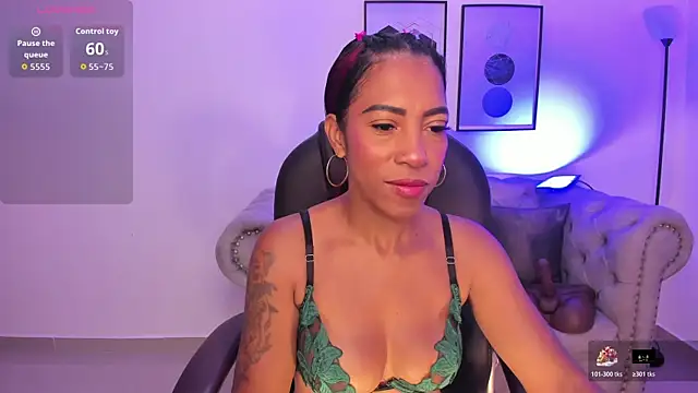 Snapshot of Shantaall_ chatting on 05-12-26, 10:21 Shantaall online show from 05-12-26, 10:21