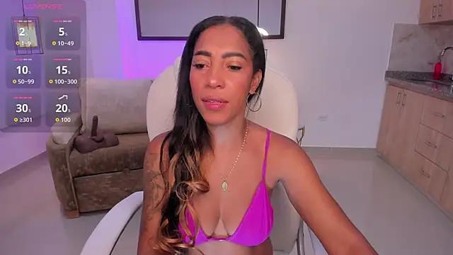 Snapshot of Shantaall_ chatting on 05-17-26, 11:10 Shantaall online show from 05-17-26, 11:10