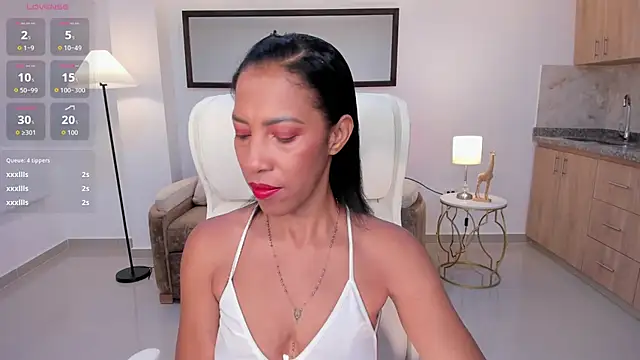 Shantaall  online show from 09-30-25, 07:09