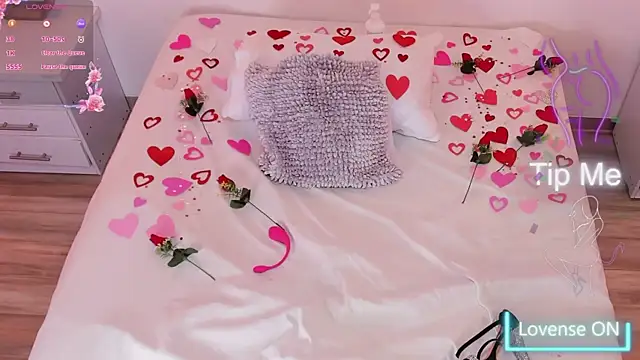 Snapshot of Katta_Gil chatting on 02-14-26, 01:33 Katta Gil online show from 02-14-26, 01:33