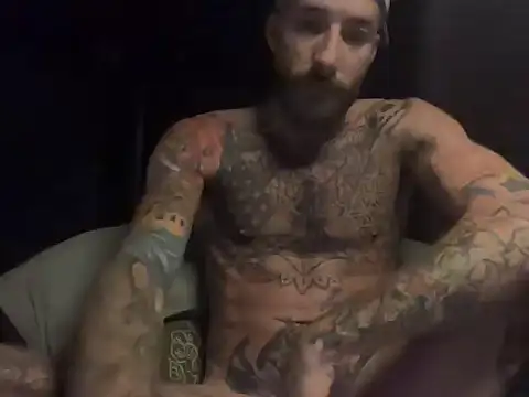 Snapshot of Tuhands chatting on 10-04-25, 05:09 Tuhands online show from 10-04-25, 05:09