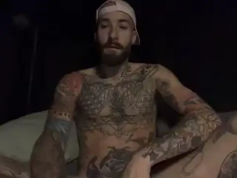 Snapshot of Tuhands chatting on 10-16-25, 06:32 Tuhands online show from 10-16-25, 06:32