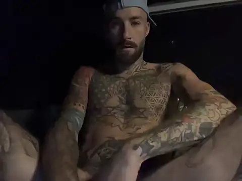 Snapshot of Tuhands chatting on 09-12-25, 06:02 Tuhands online show from 09-12-25, 06:02