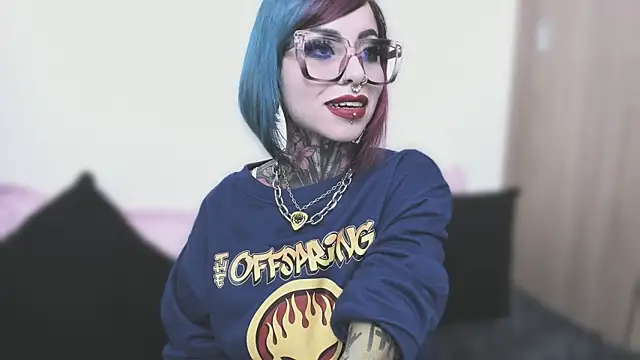 NikkiRamone online show from 09-23-25, 11:12