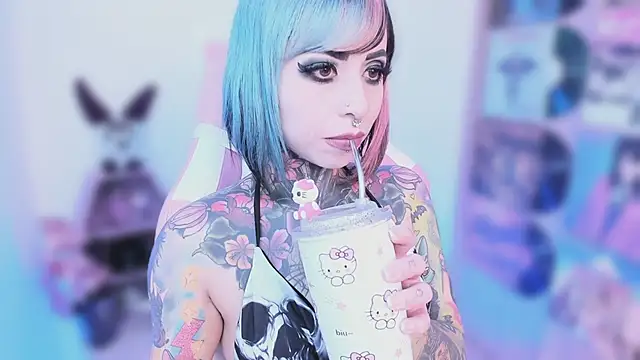 NikkiRamone online show from 10-29-25, 09:25