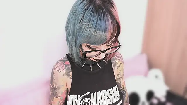 NikkiRamone online show from 10-02-25, 10:24