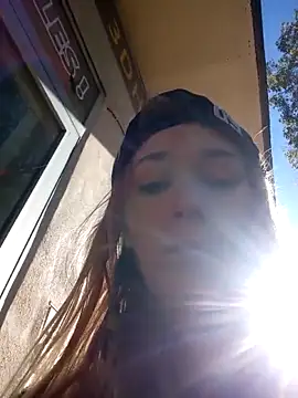 ElektrikFrancaise online show from 11-18-25, 11:24