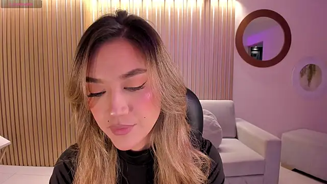 RebeccaHudson online show from 09-30-25, 07:09