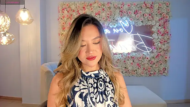 RebeccaHudson online show from 10-13-25, 06:53