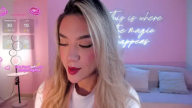 RebeccaHudson online show from 03-03-26, 08:16