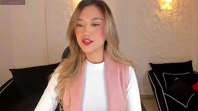 RebeccaHudson online show from 09-12-25, 07:02