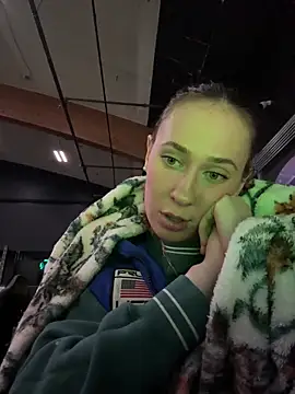 M1ssyk1ssy online show from 02-13-25, 07:42