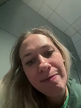 M1ssyk1ssy online show from 01-10-25, 03:48