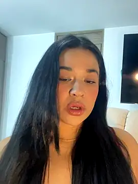 Snapshot of Aitana98_ chatting on 10-04-25, 02:02 Aitana98 online show from 10-04-25, 02:02