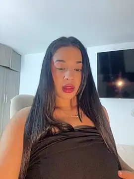 Snapshot of Aitana98_ chatting on 09-22-25, 02:17 Aitana98 online show from 09-22-25, 02:17