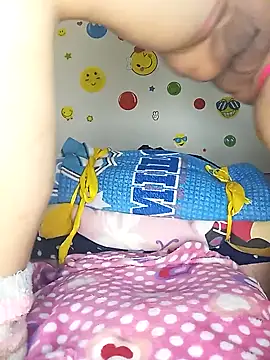 connie-big hot-pussy online show from 02-08-25, 04:25