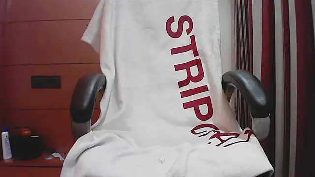 collage hoty online show from 12-17-25, 04:56