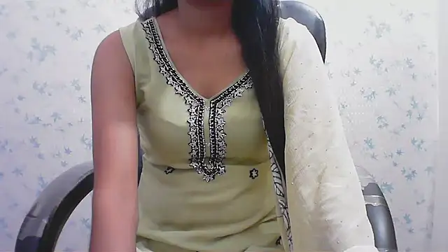 collage hoty online show from 04-21-26, 03:13