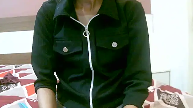 collage hoty online show from 11-17-25, 02:54