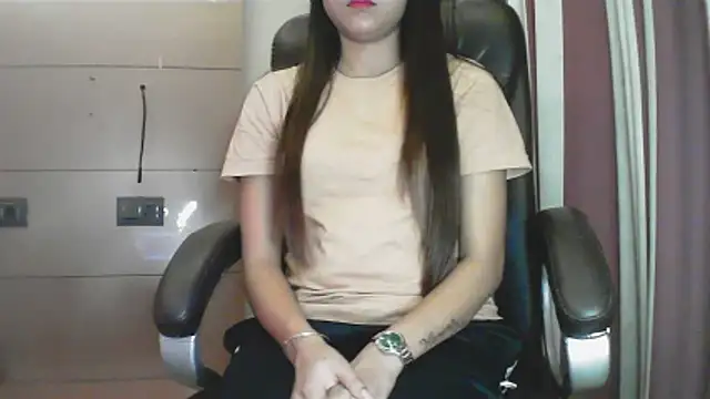 Snapshot of collage_hoty chatting on 01-18-26, 03:48 collage hoty online show from 01-18-26, 03:48