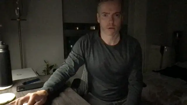 Snapshot of Gingerbushguy chatting on 01-04-25, 10:38 Gingerbushguy online show from 01-04-25, 10:38