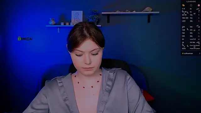 nikole kitt online show from 12-01-25, 08:32