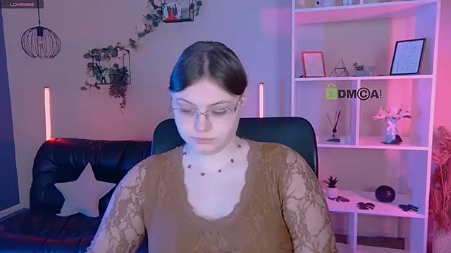 nikole kitt online show from 06-01-26, 07:02