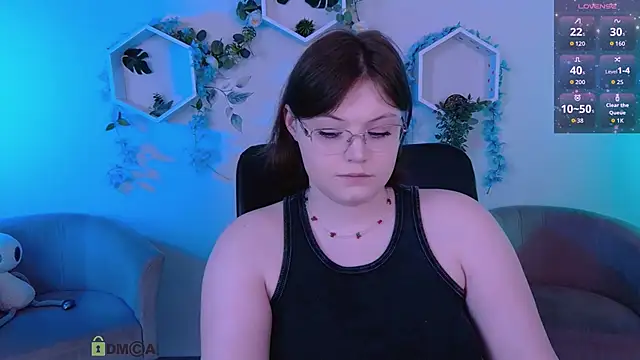 Snapshot of nikole_kitt chatting on 06-18-26, 06:46 nikole kitt online show from 06-18-26, 06:46