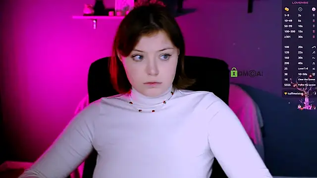 nikole kitt online show from 11-19-25, 08:31