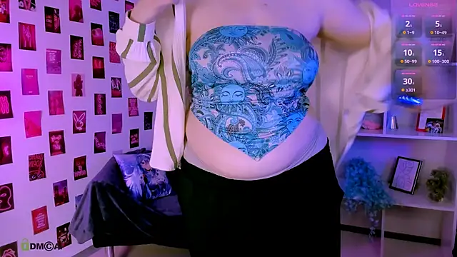 Snapshot of nikole_kitt chatting on 06-29-26, 06:51 nikole kitt online show from 06-29-26, 06:51