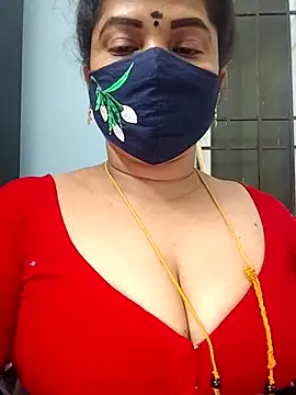 Snapshot of gaurika18 chatting on 06-30-26, 04:40 gaurika18 online show from 06-30-26, 04:40