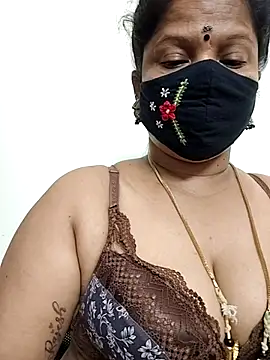 gaurika18 online show from 05-14-26, 11:35