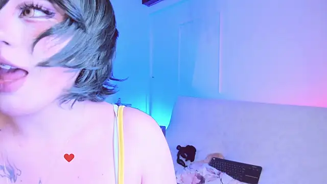 Lilith Asami online show from 04-12-26, 10:07