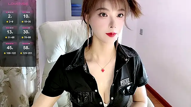 Snapshot of NINIbaby-99 chatting on 03-15-25, 05:04 NINIbaby-99 online show from 03-15-25, 05:04