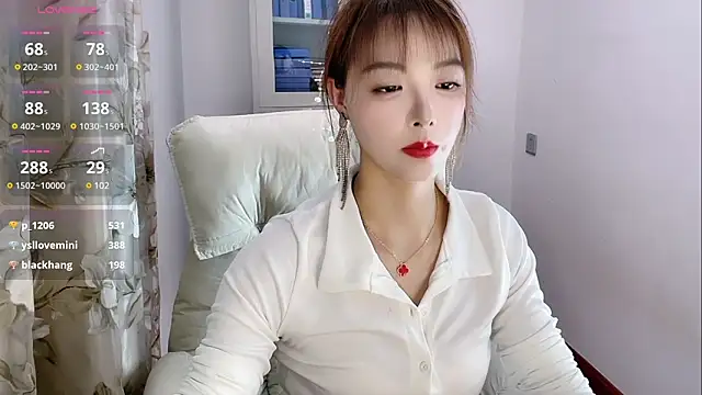 Snapshot of NINIbaby-99 chatting on 03-17-25, 05:34 NINIbaby-99 online show from 03-17-25, 05:34