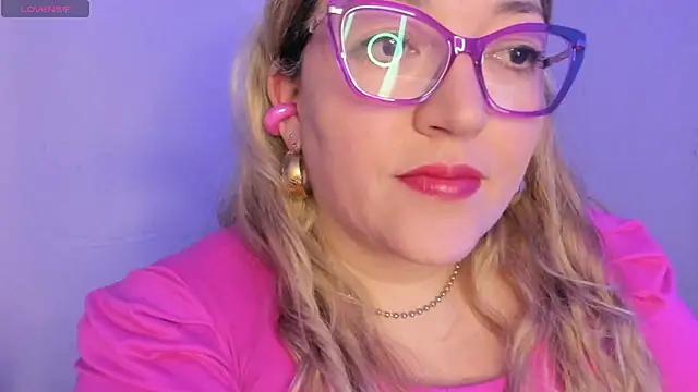 Naty Mature  online show from 02-13-26, 06:30