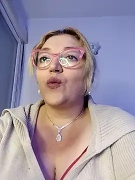 Naty Mature  online show from 10-29-25, 05:23