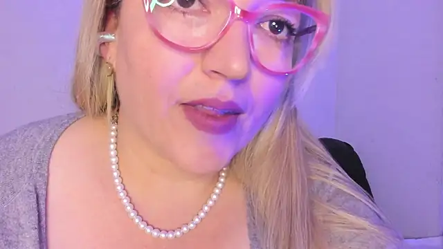 Naty Mature  online show from 11-01-25, 08:14