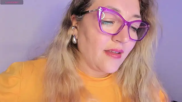 Naty Mature  online show from 04-21-26, 01:42